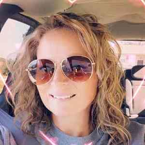 Meet your Posher, Brandy